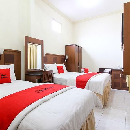 Reddoorz Plus @ Tegal Panggung Yogyakarta Dış mekan fotoğraf