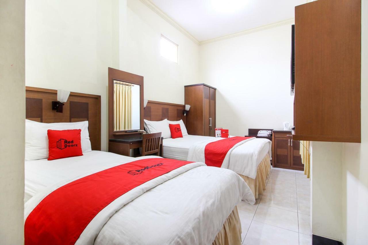 Reddoorz Plus @ Tegal Panggung Yogyakarta Dış mekan fotoğraf