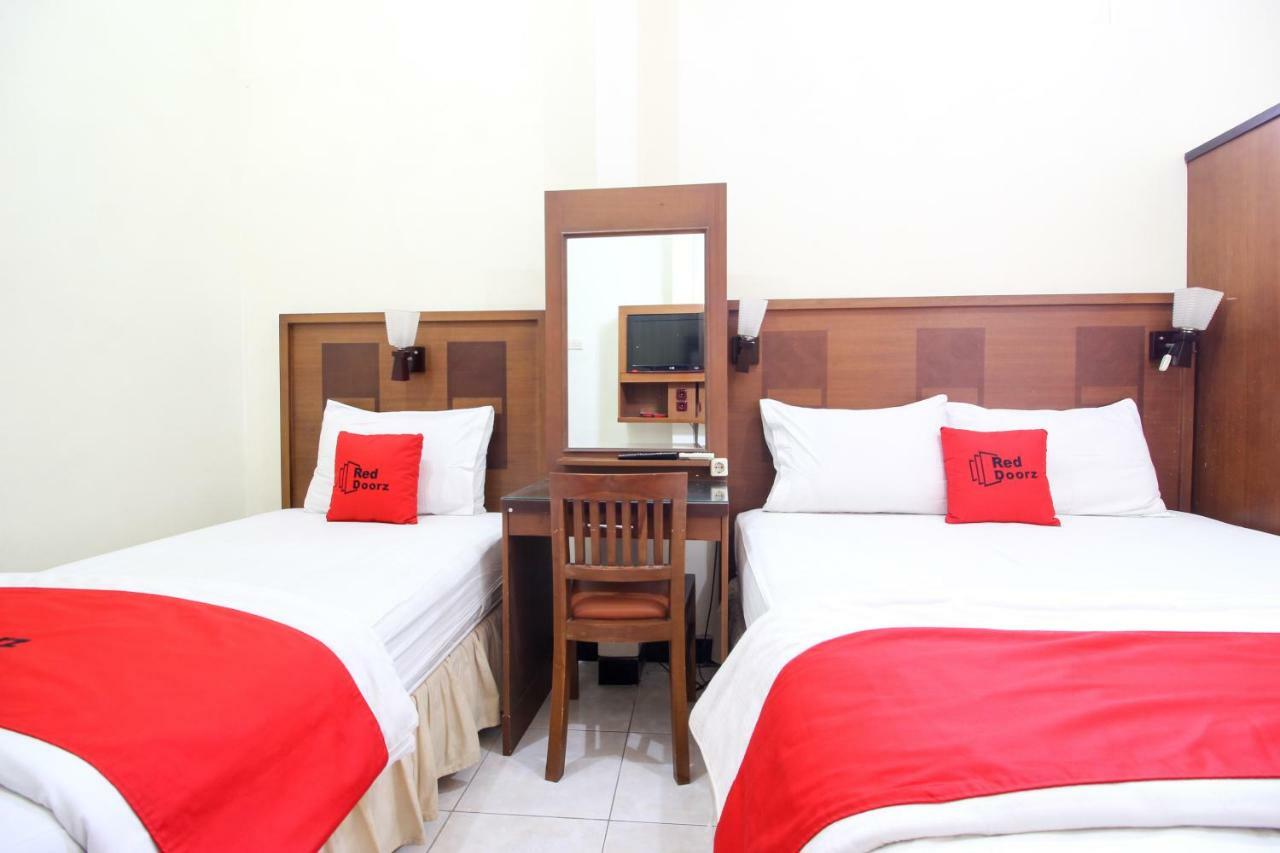 Reddoorz Plus @ Tegal Panggung Yogyakarta Dış mekan fotoğraf